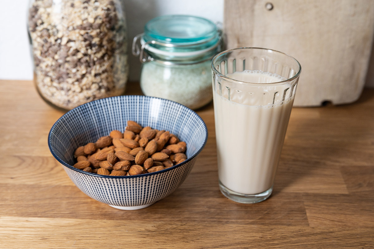 Milchalternative aus Mandeln